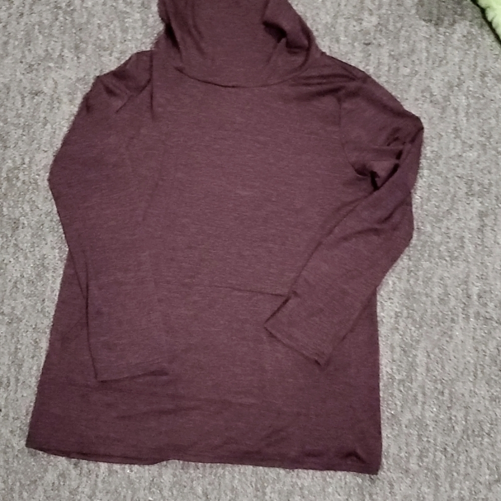 Ladies sweater size large  (4 for $20)